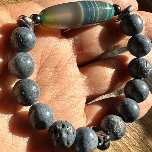 INDONESIAN BLUE CORAL + STRIPED AGATE STONES NATURAL BRACELET sz 7” - Picture 10 of 11